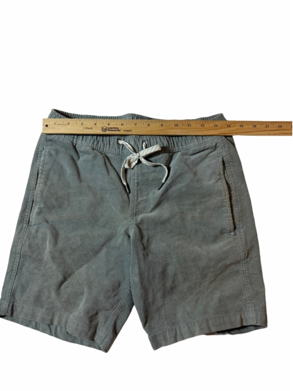 Vuori Optimist Corduroy Shorts Gray Green Drawstring Elastic Waist S - Picture 5 of 8